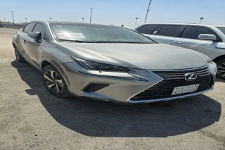 لكزس جيب NX300